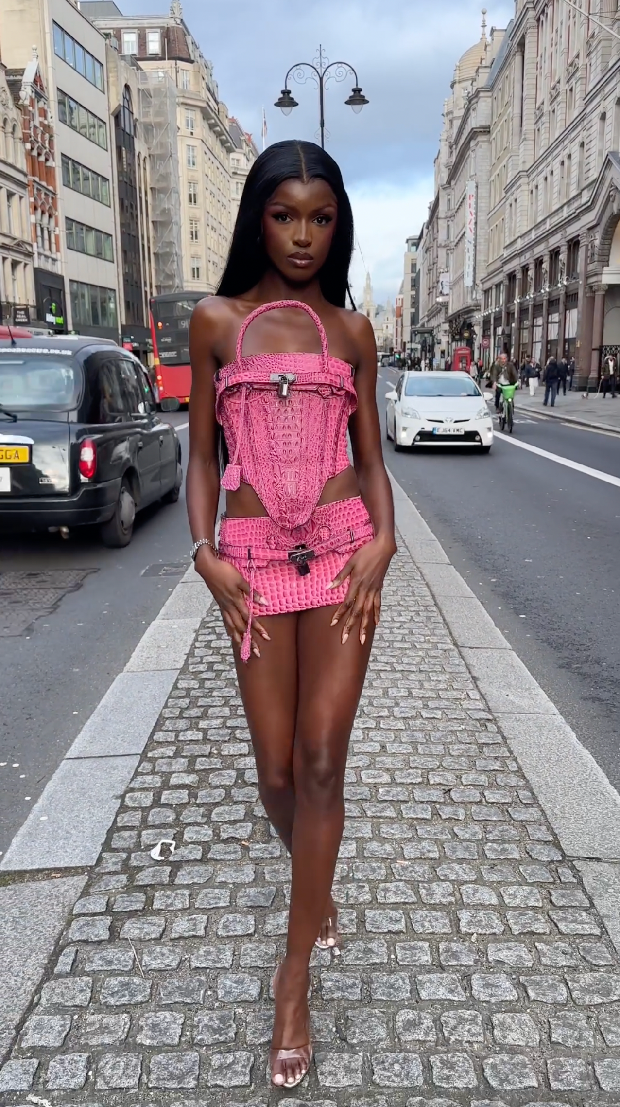 LEOMIE ANDERSON.png__PID:bd9f99c8-a50d-44fd-a1c5-40bd385cf8b9