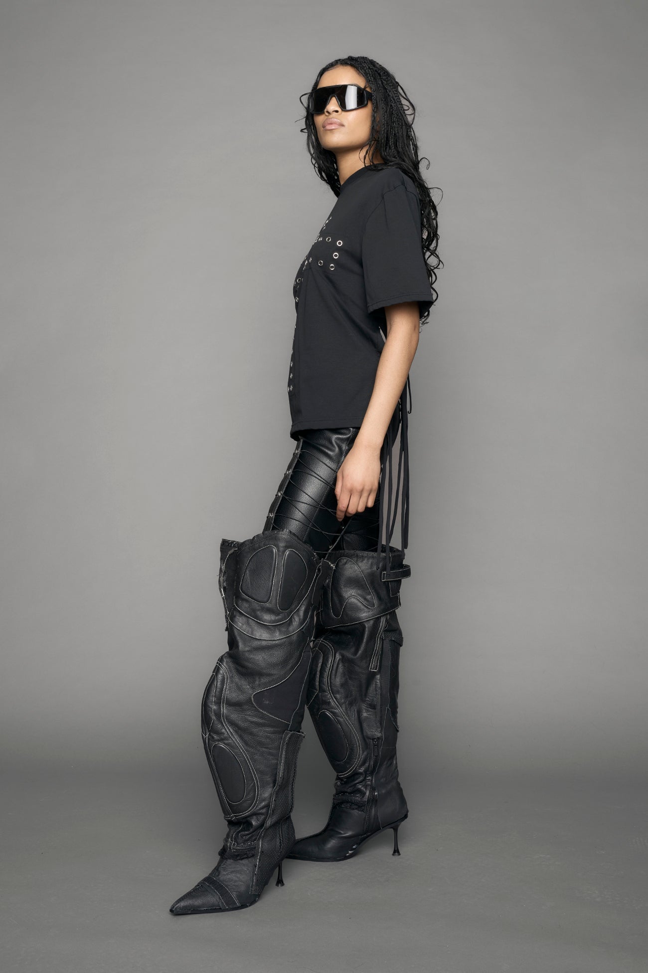 Black print decosntructed cotton Tshirt with chained back